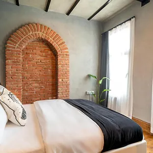 Urban Quarters - Bueklue Istanboel